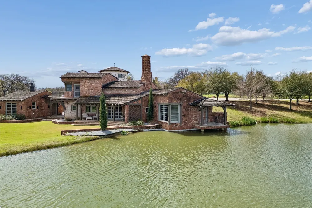 1 Paigebrooke Westlake, TX 76262