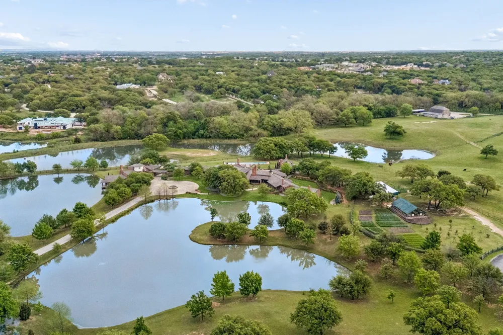 1 Paigebrooke Westlake, TX 76262