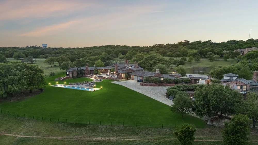 1 Paigebrooke Westlake, TX 76262