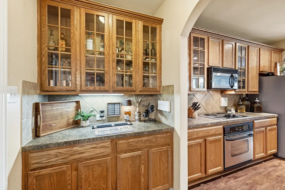 377 Kirby Drive Lantana, TX 76226