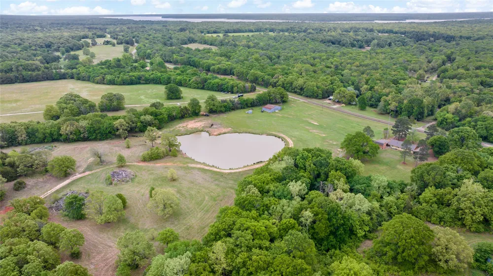 10860 Farm Road 197 Arthur City, TX 75411