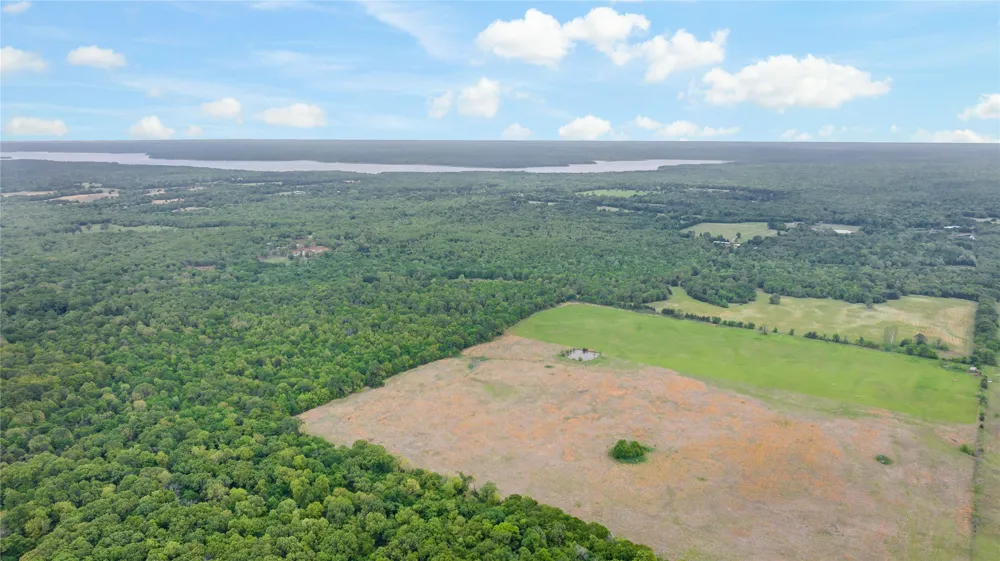 10860 Farm Road 197 Arthur City, TX 75411