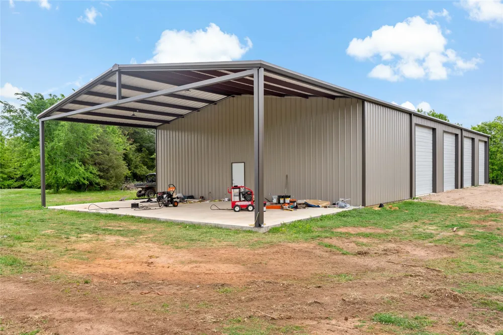 10860 Farm Road 197 Arthur City, TX 75411