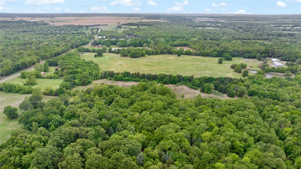10860 Farm Road 197 Arthur City, TX 75411