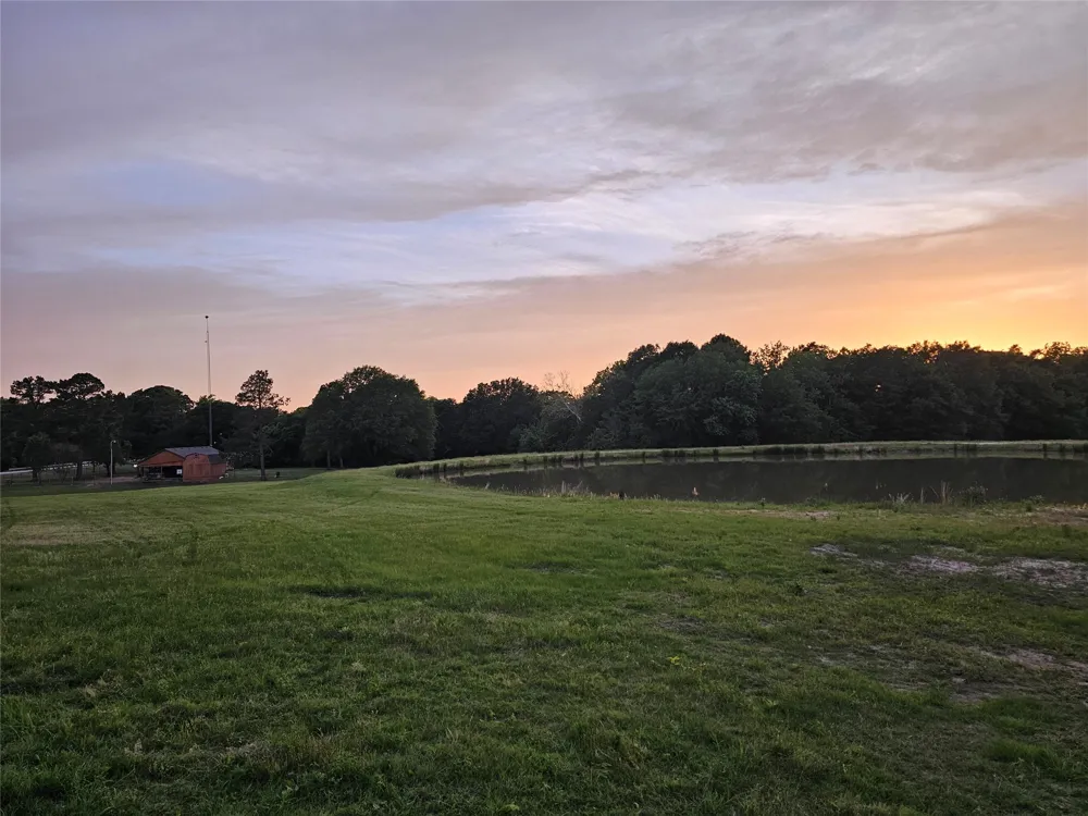 10860 Farm Road 197 Arthur City, TX 75411