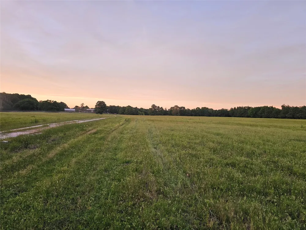 10860 Farm Road 197 Arthur City, TX 75411