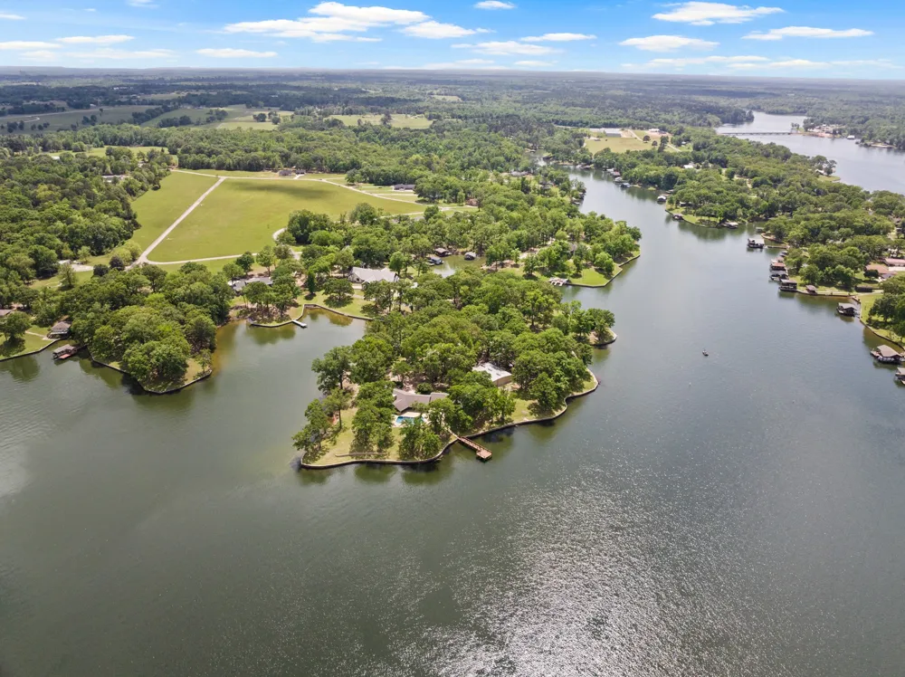 360 County Road 2136 Pittsburg, TX 75686