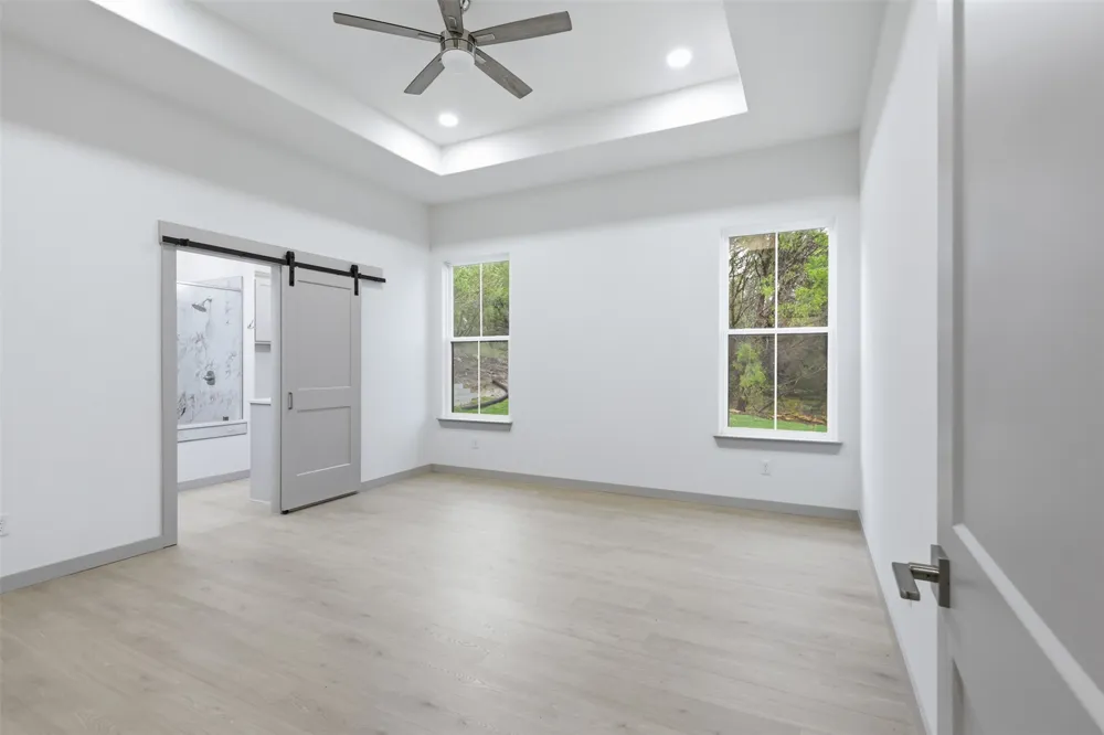4595 Skyline Drive Bluff Dale, TX 76433