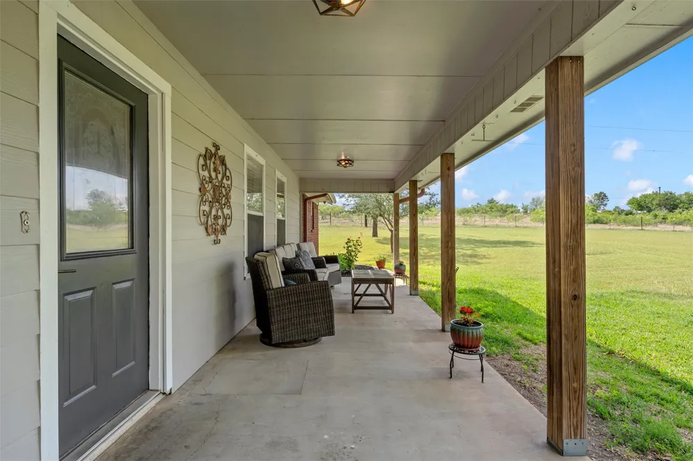 12851 Reeds Lake Road Rogers, TX 76569