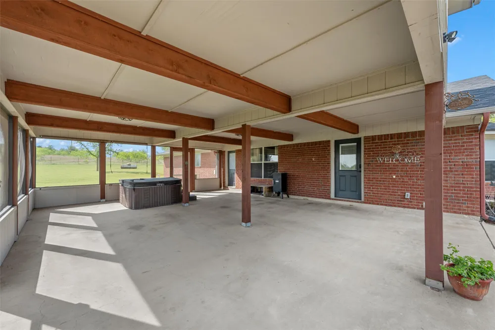 12851 Reeds Lake Road Rogers, TX 76569