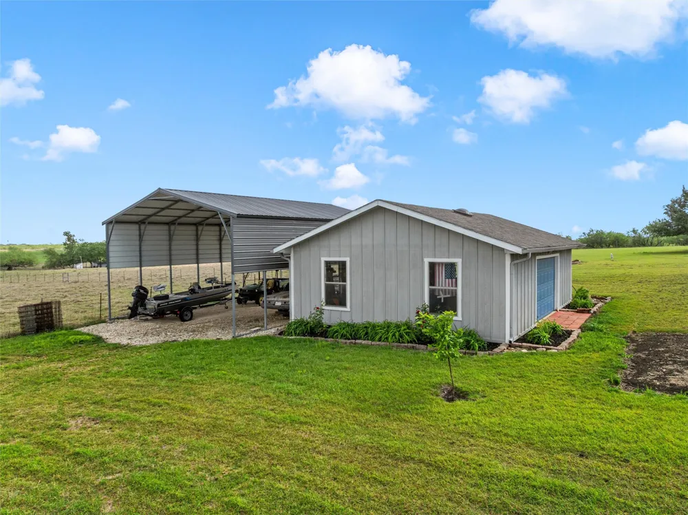 12851 Reeds Lake Road Rogers, TX 76569