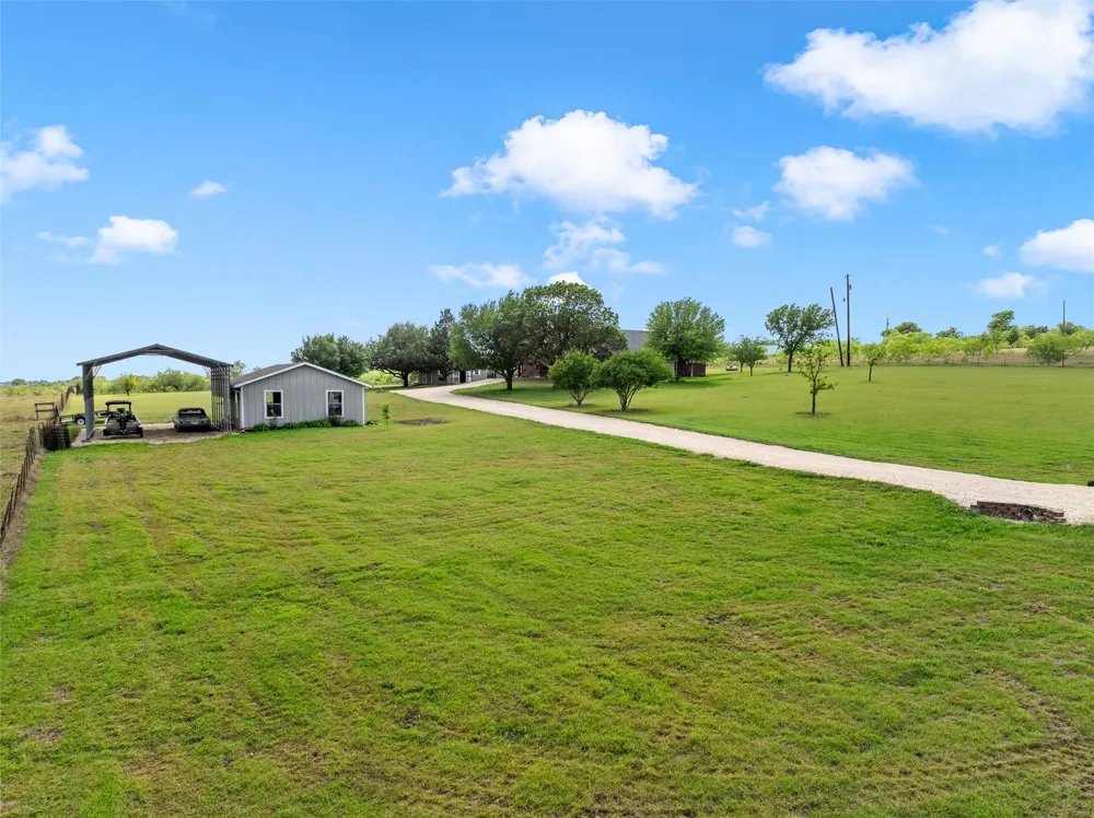 12851 Reeds Lake Road Rogers, TX 76569