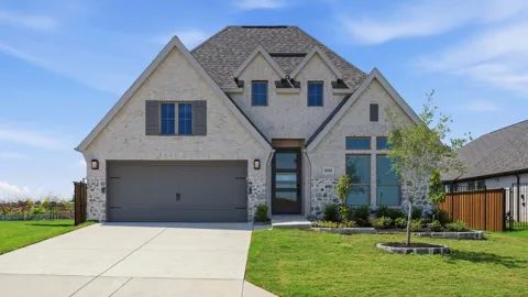 1008 Clearwater Drive
