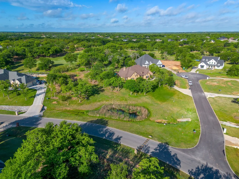 Fairway View Court Lipan, TX 76462