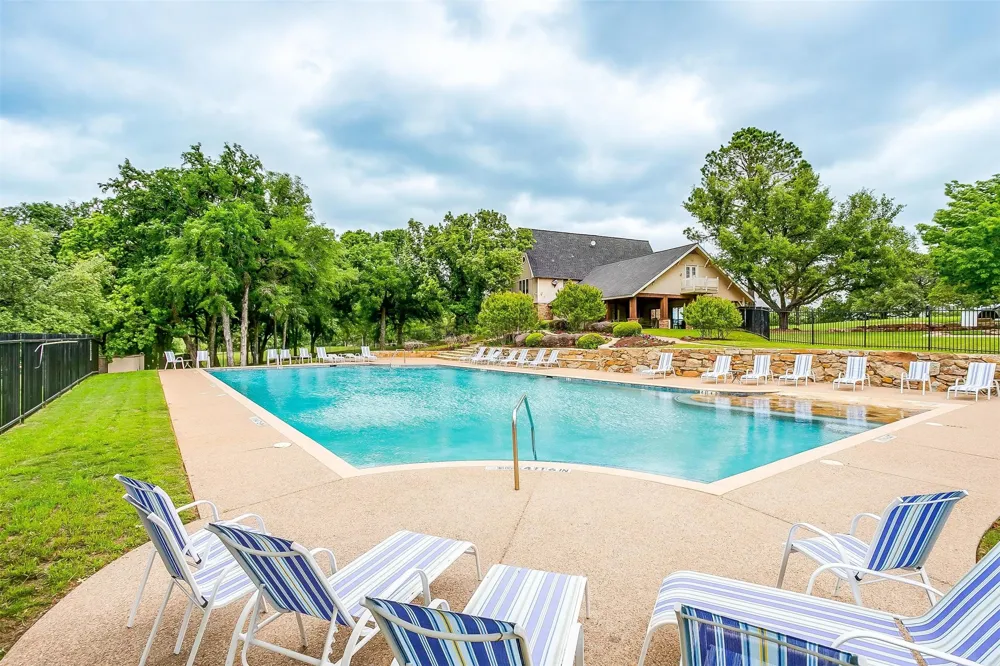 Fairway View Court Lipan, TX 76462