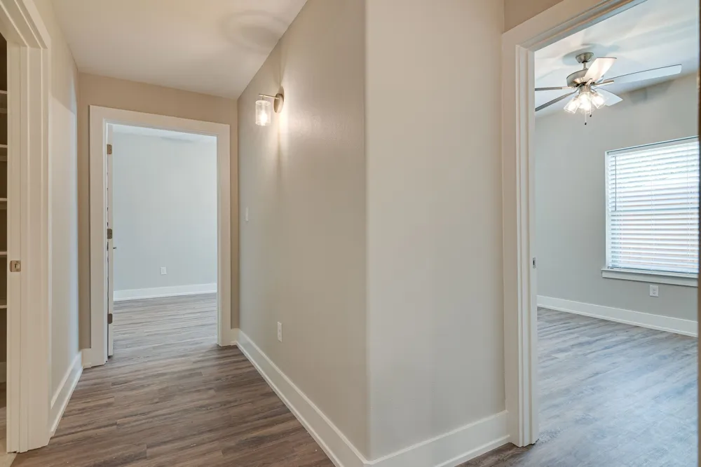 115 W Jones #201 Krum, TX 76249