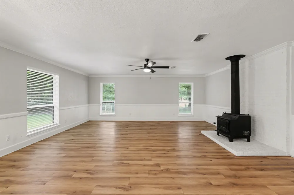 100 Pecan Circle Trenton, TX 75490