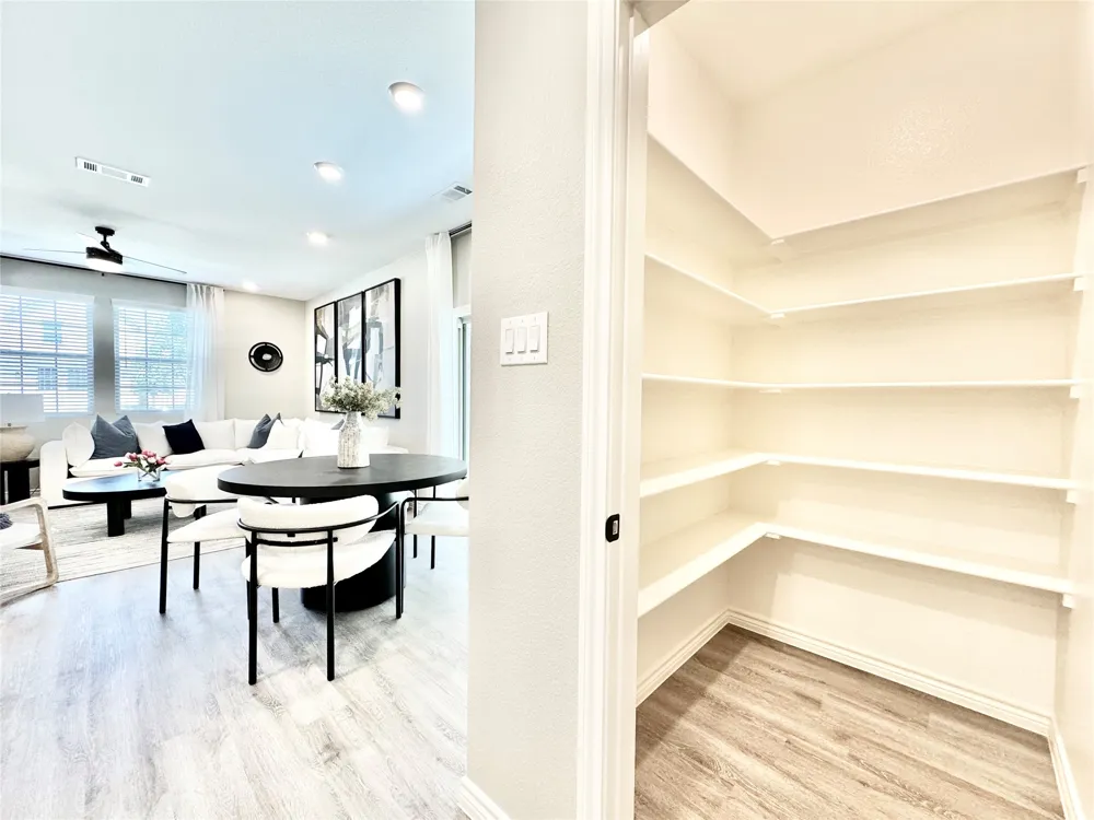 8725 Scottys Lake Lane The Colony, TX 75036