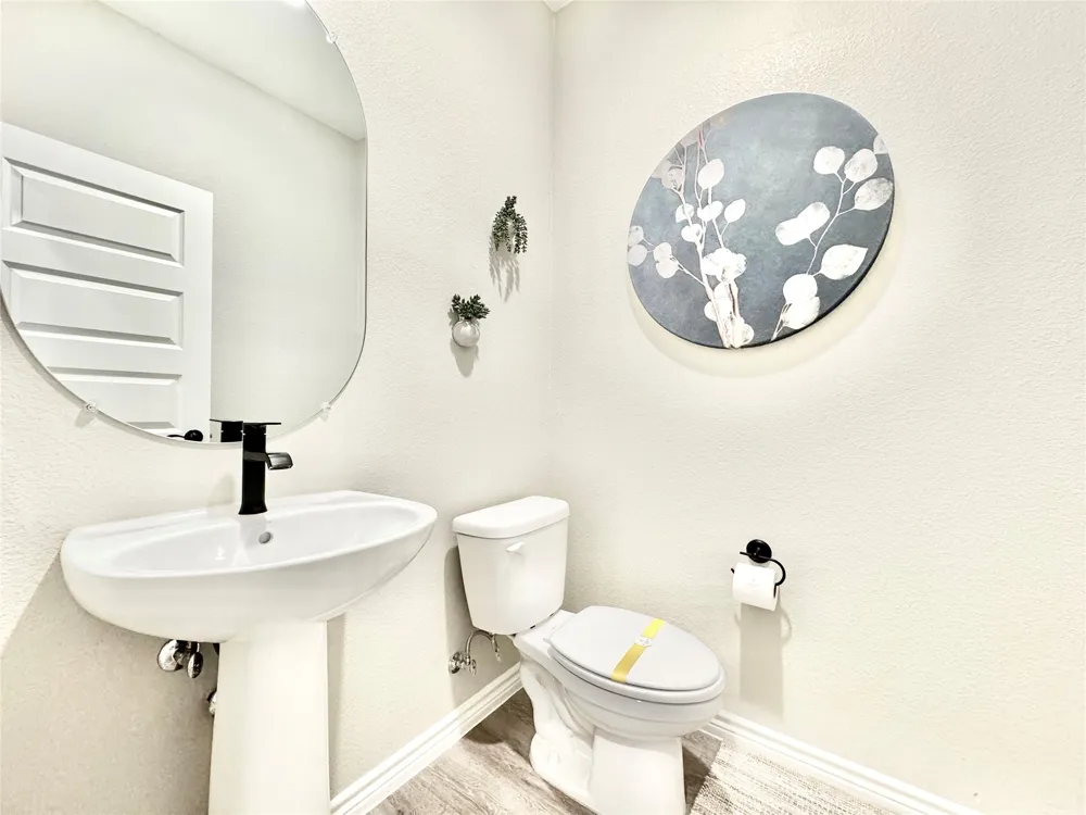 8725 Scottys Lake Lane The Colony, TX 75036