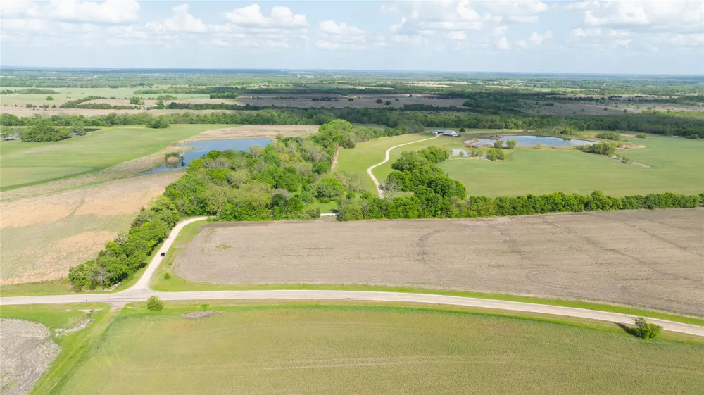 CR 26150 Roxton, TX 75477