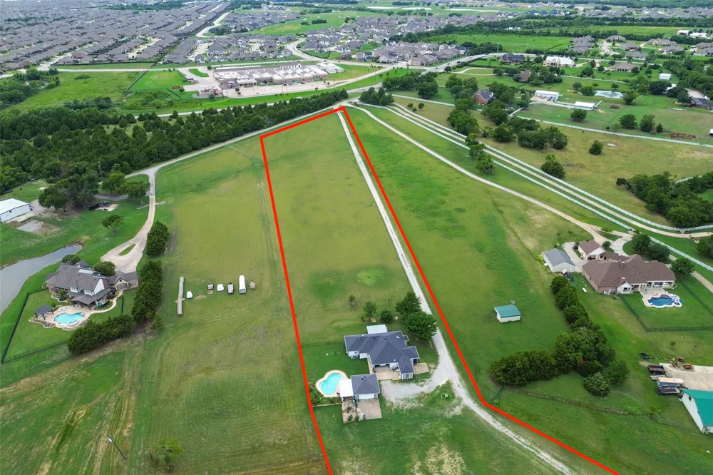 20762 S FM 740 Forney, TX 75126