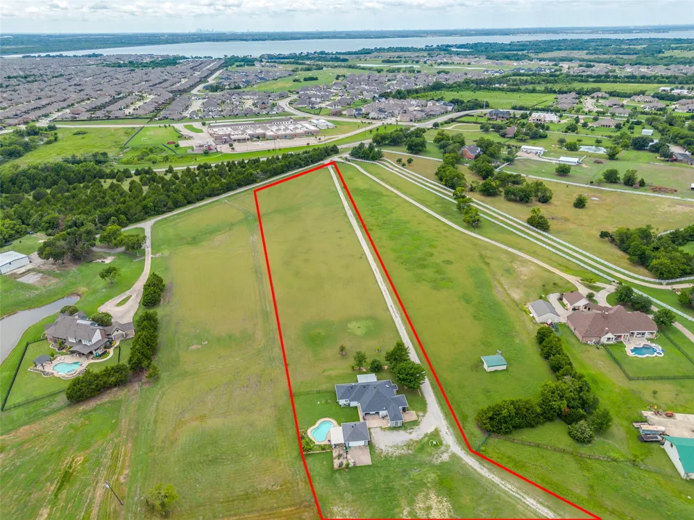 20762 S FM 740 Forney, TX 75126