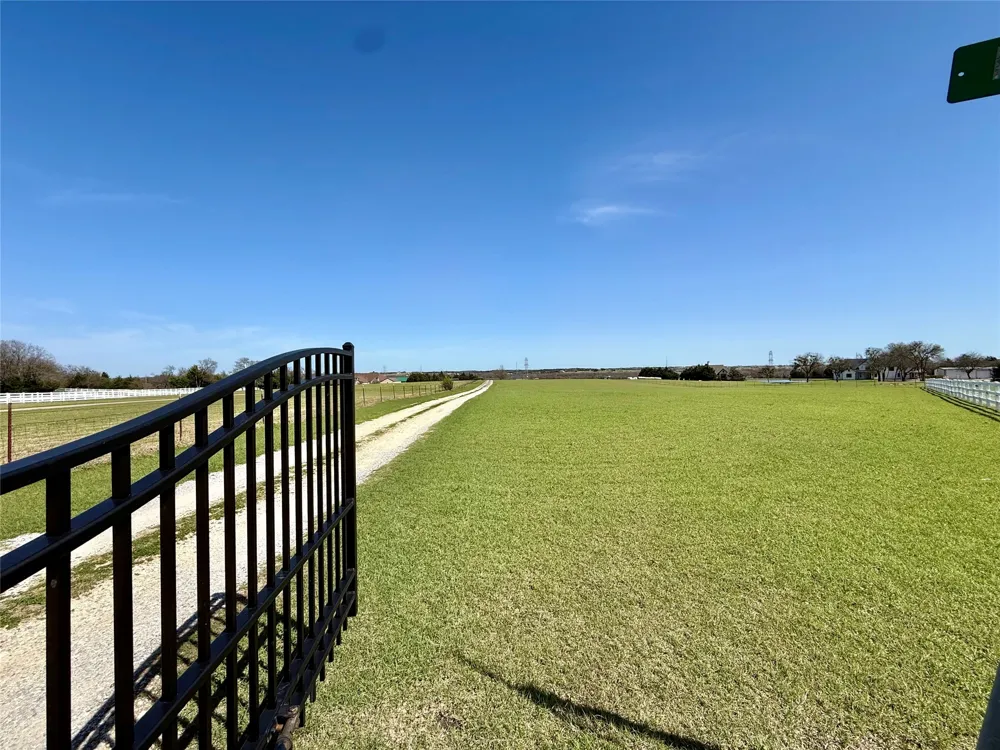 20762 S FM 740 Forney, TX 75126