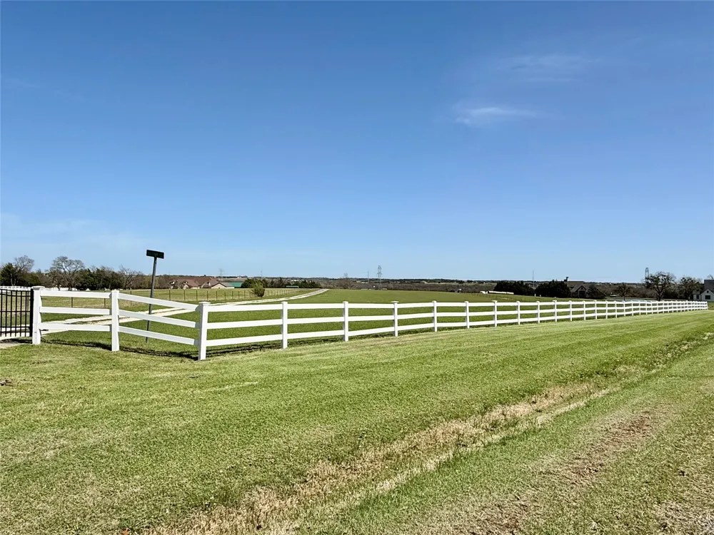 20762 S FM 740 Forney, TX 75126