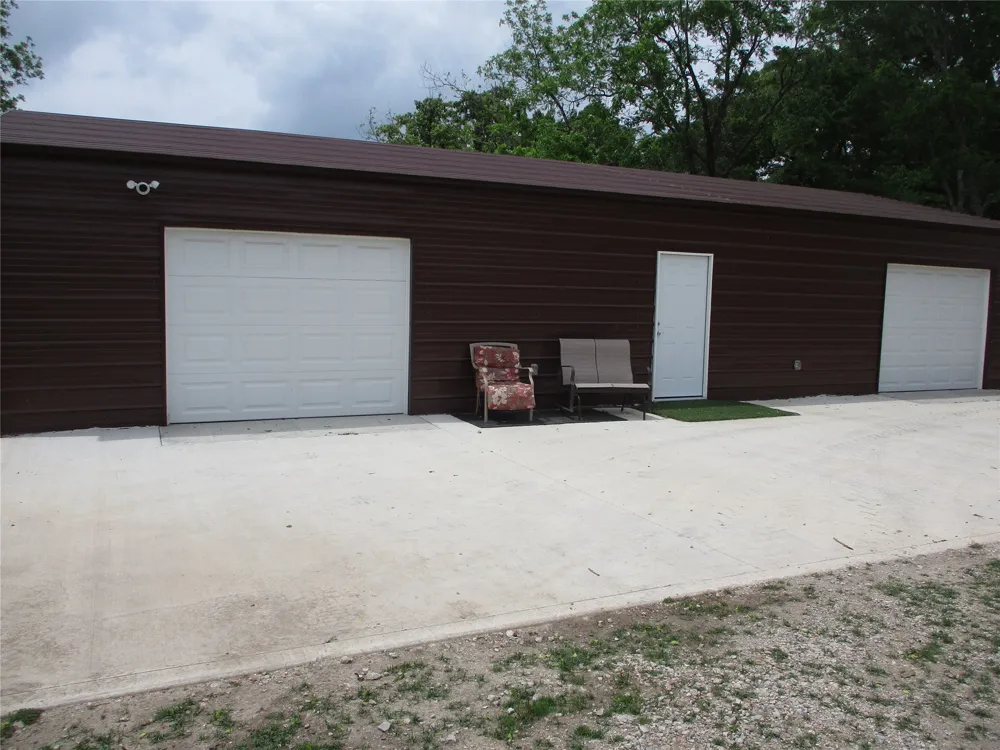 550 RS COUNTY ROAD 3425 Emory, TX 75440