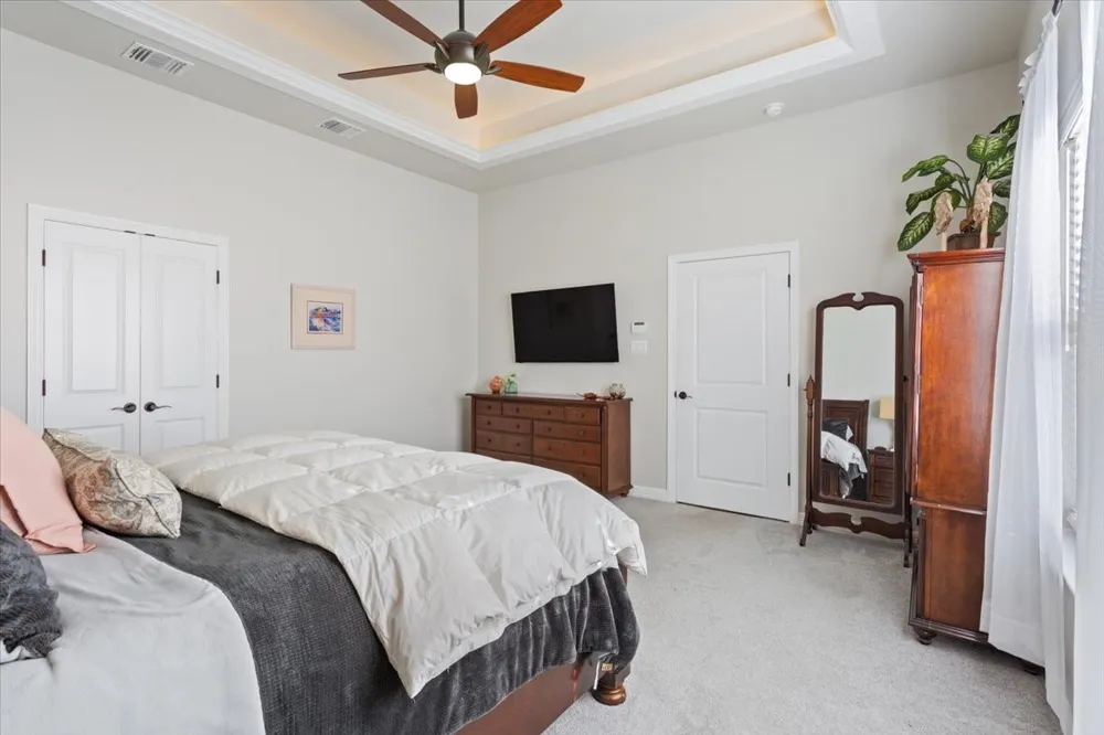 102 Rancho Del Lago Lane Morgans Point Resort, TX 76513