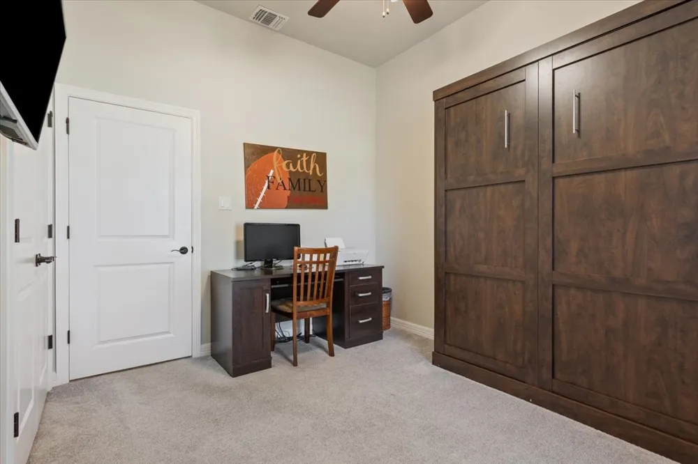 102 Rancho Del Lago Lane Morgans Point Resort, TX 76513