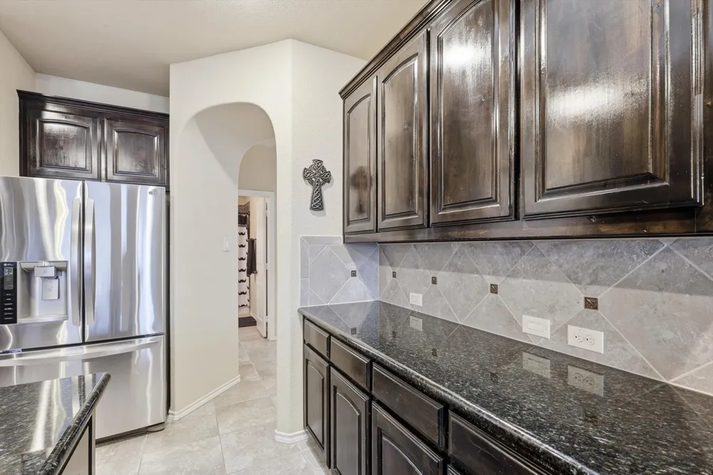 2432 Half Moon Bay Lane Fort Worth, TX 76177