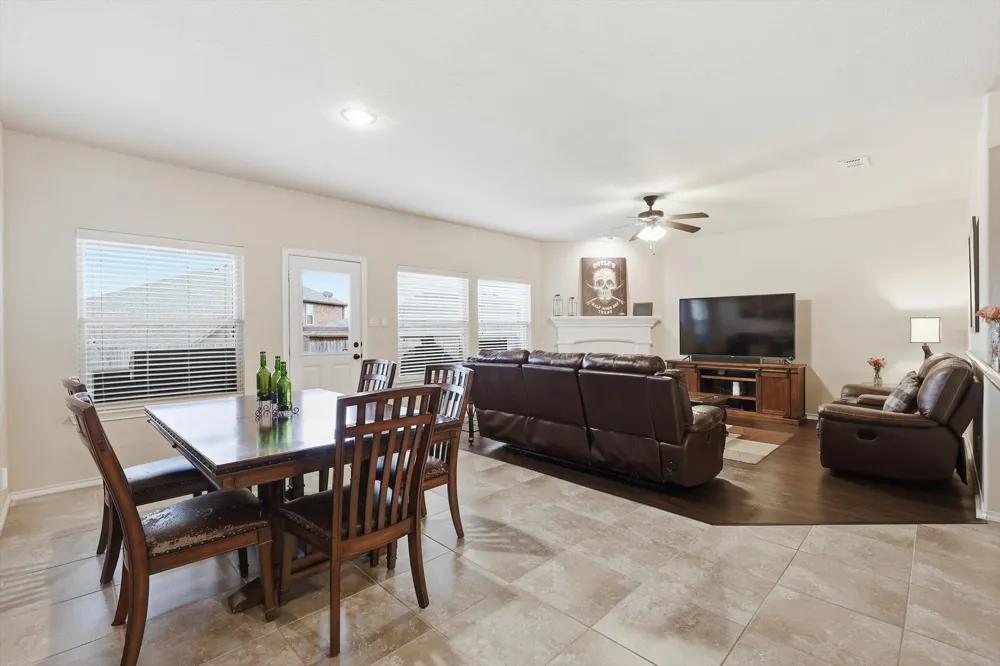 2432 Half Moon Bay Lane Fort Worth, TX 76177