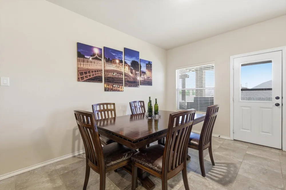 2432 Half Moon Bay Lane Fort Worth, TX 76177
