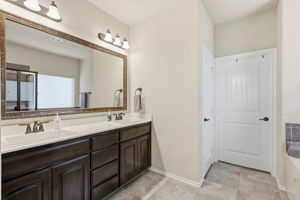 2432 Half Moon Bay Lane Fort Worth, TX 76177