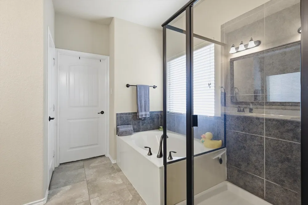 2432 Half Moon Bay Lane Fort Worth, TX 76177