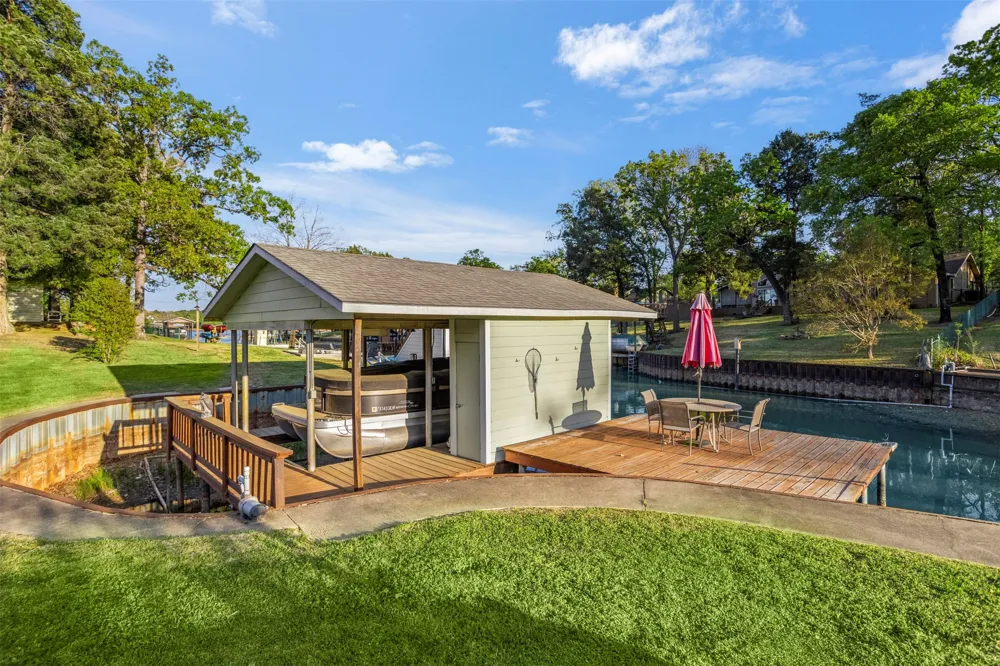 116 1st Oak Drive Enchanted Oaks, TX 75156