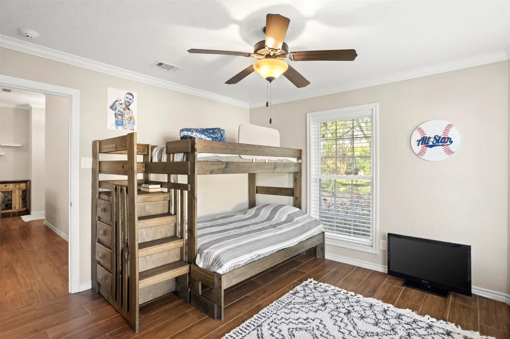 116 1st Oak Drive Enchanted Oaks, TX 75156