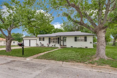 501 Lindsey Street