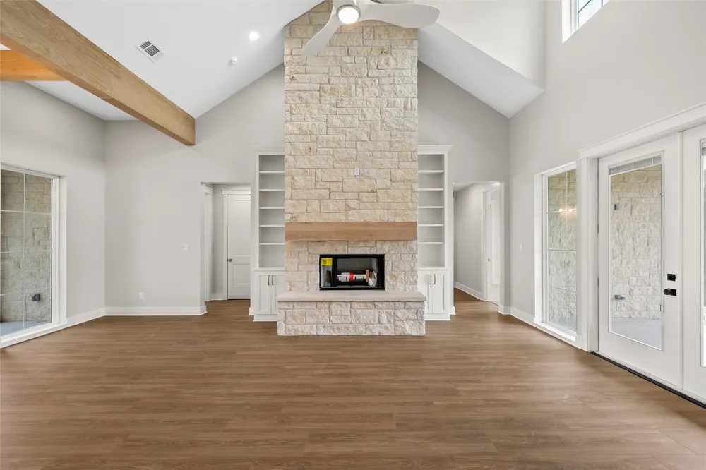 358 Lacek Mill Road China Spring, TX 76633