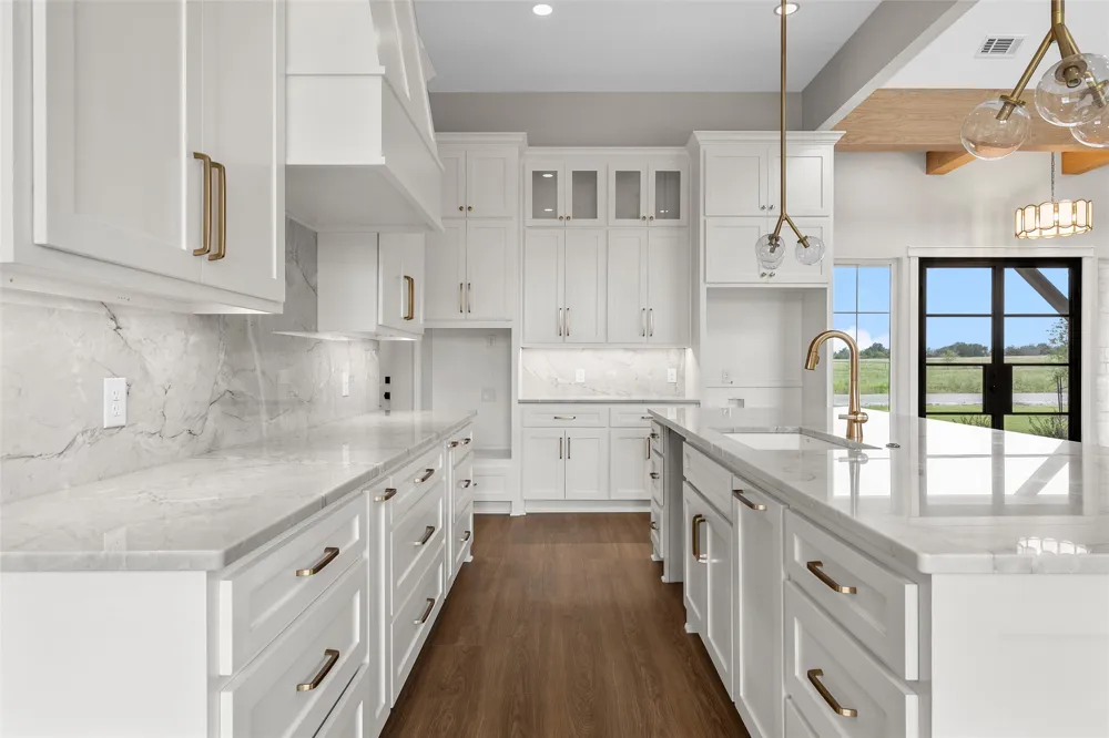 358 Lacek Mill Road China Spring, TX 76633