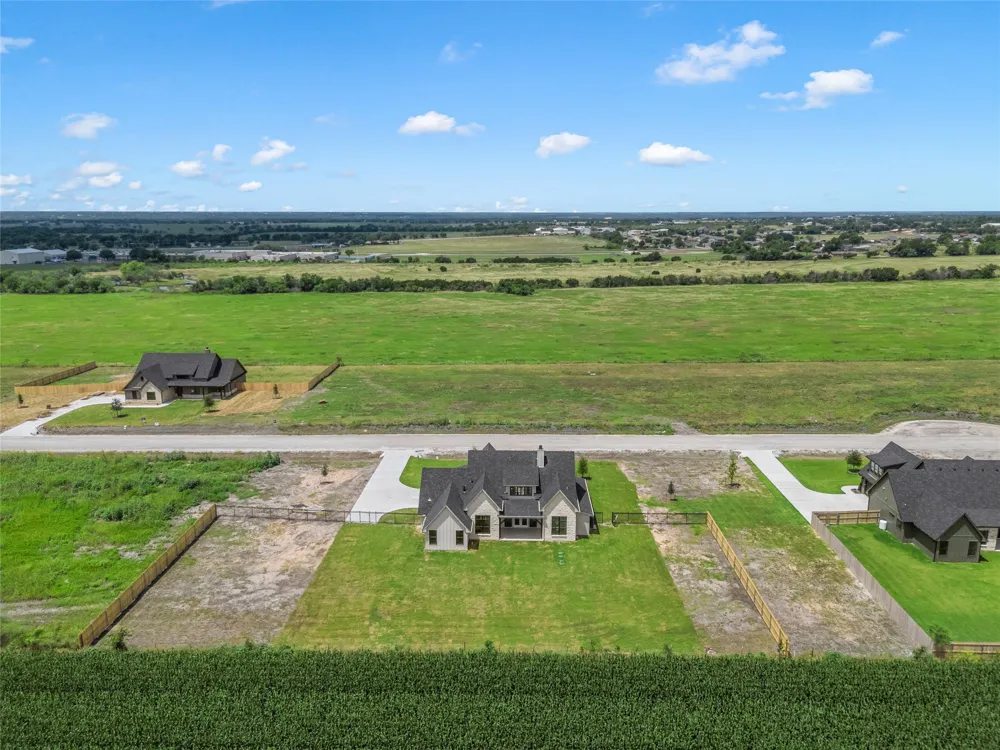 358 Lacek Mill Road China Spring, TX 76633
