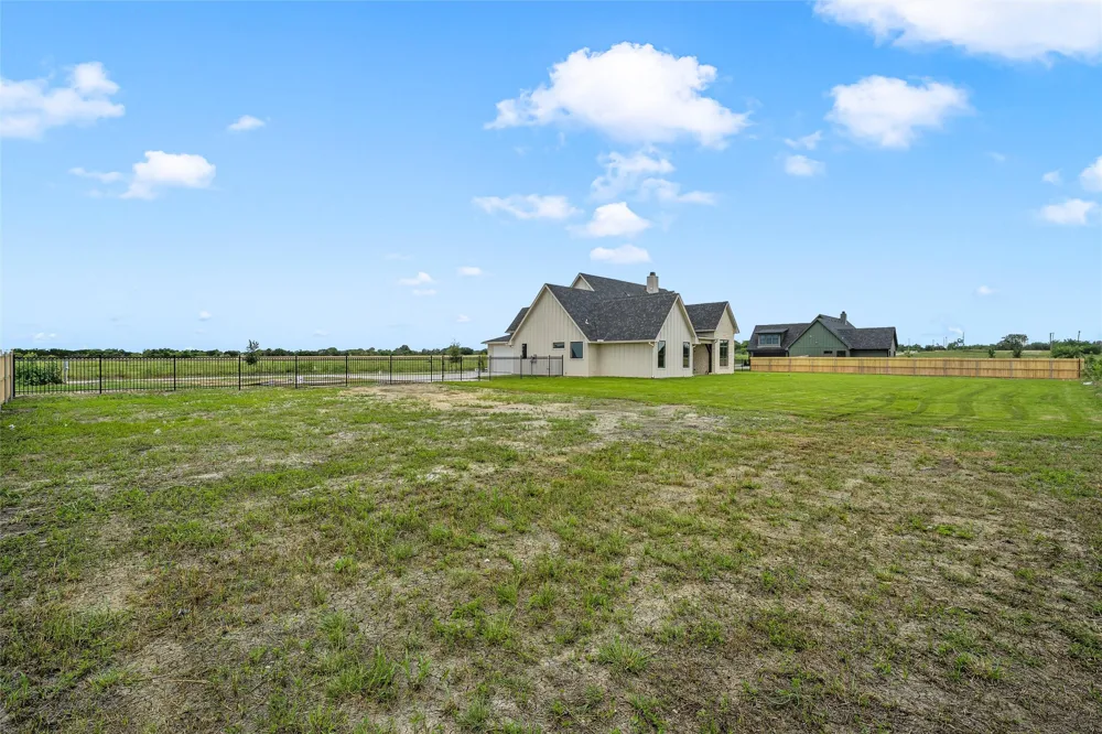 358 Lacek Mill Road China Spring, TX 76633