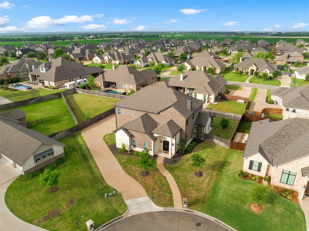 518 Stone Canyon Drive McGregor, TX 76657