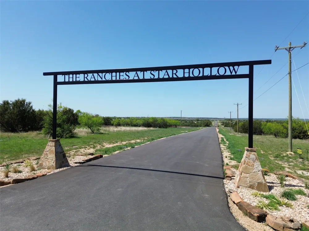 485 Hollow Drive Lipan, TX 76462