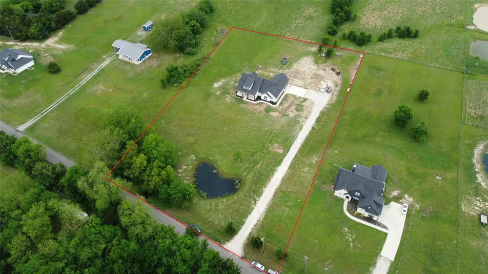 4656 County Road 1040 Celeste, TX 75423