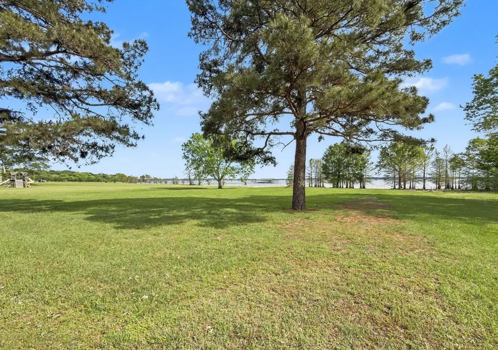 9747 Mathieu Street Oil City, LA 71061