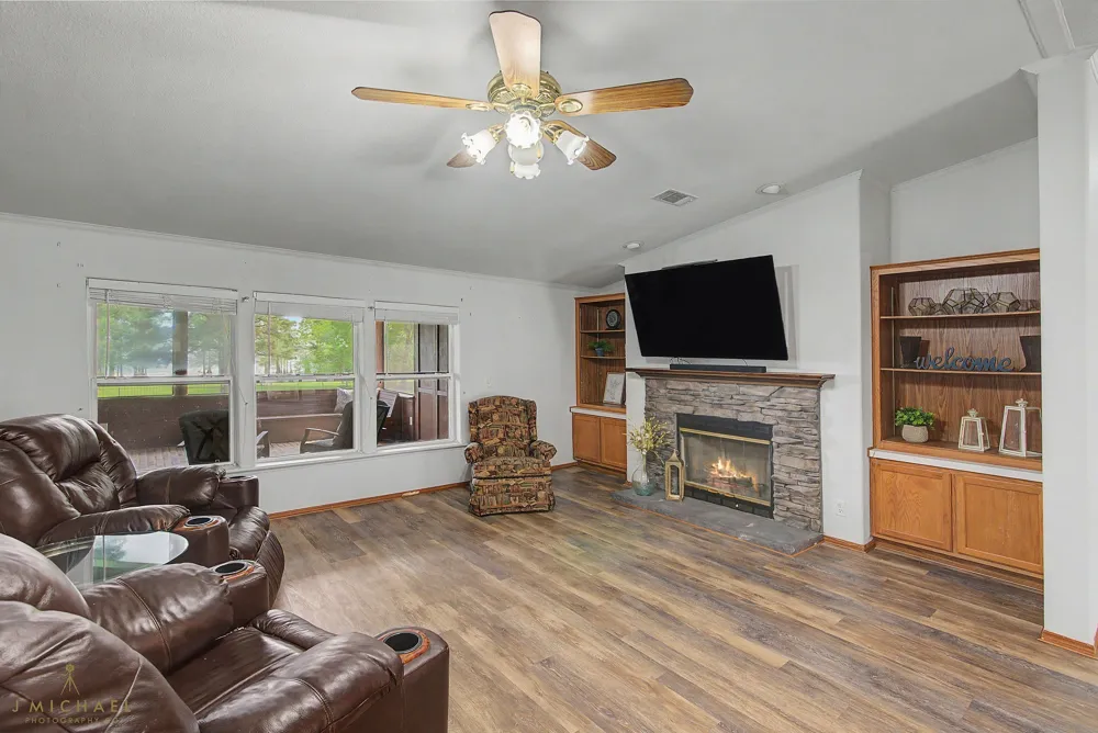 9747 Mathieu Street Oil City, LA 71061