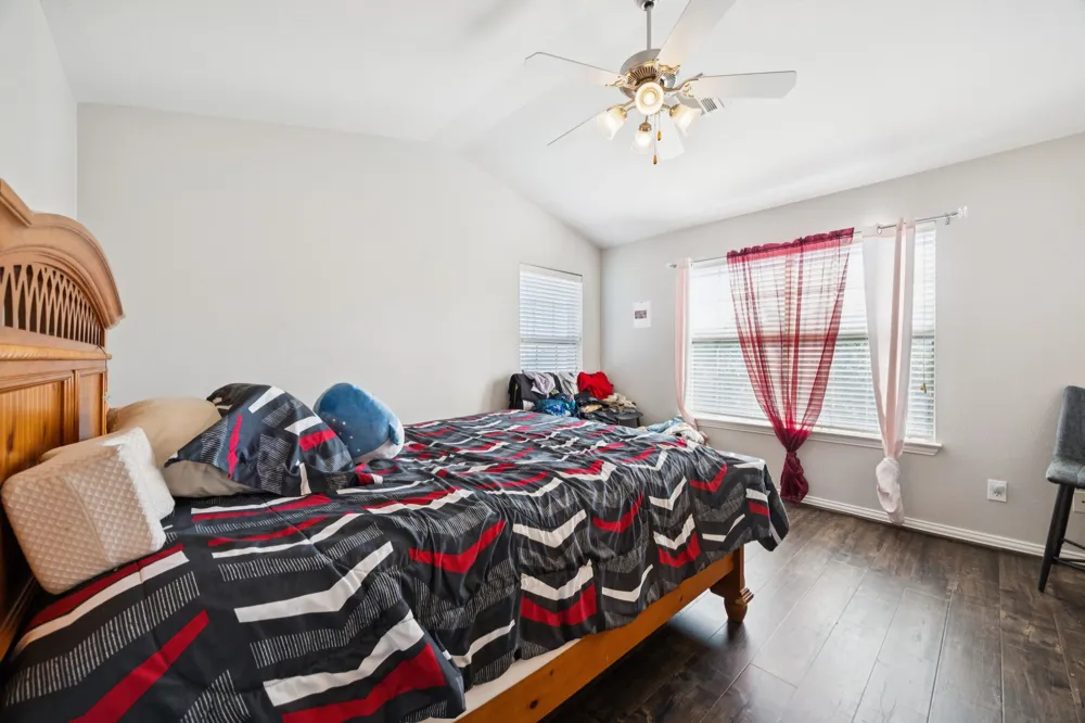 2564 Chambers Drive Lewisville, TX 75067