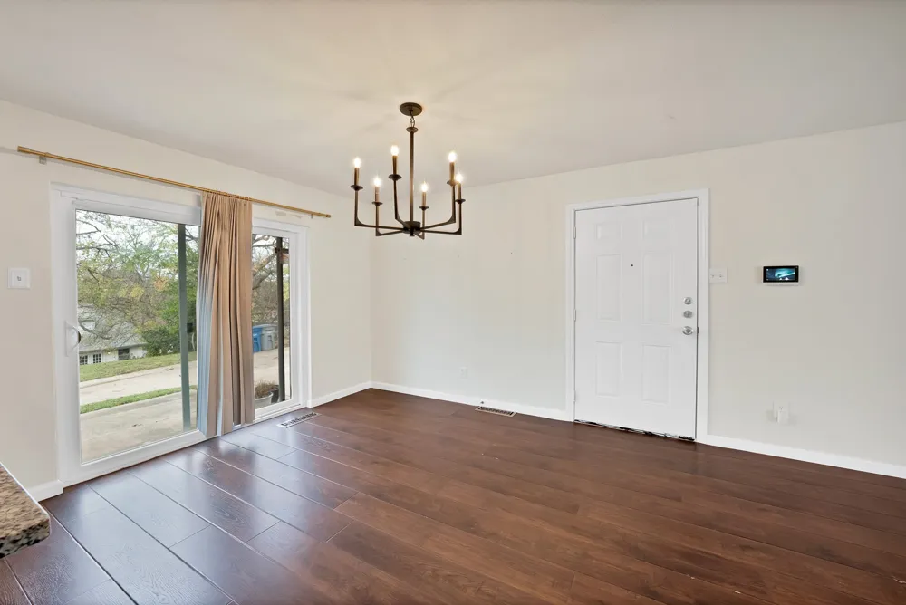 1205 Golden Trophy Drive Dallas, TX 75232